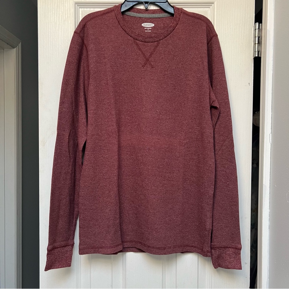 $10 Deals 🤝🔖 Old Navy Red Wine Soft-Washed Thermal Crew-Neck Tee size small